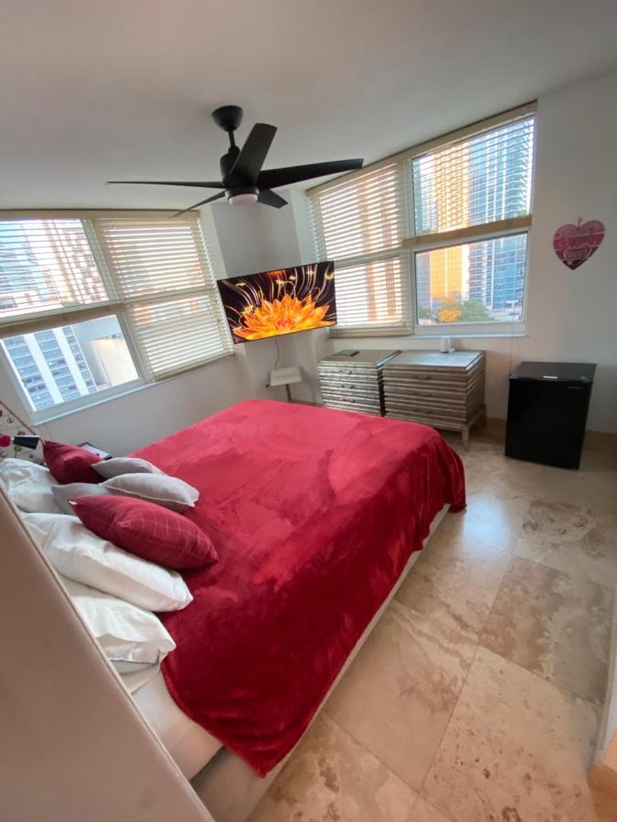 Comfortable Room In The Brickell City Center Area Майами Экстерьер фото