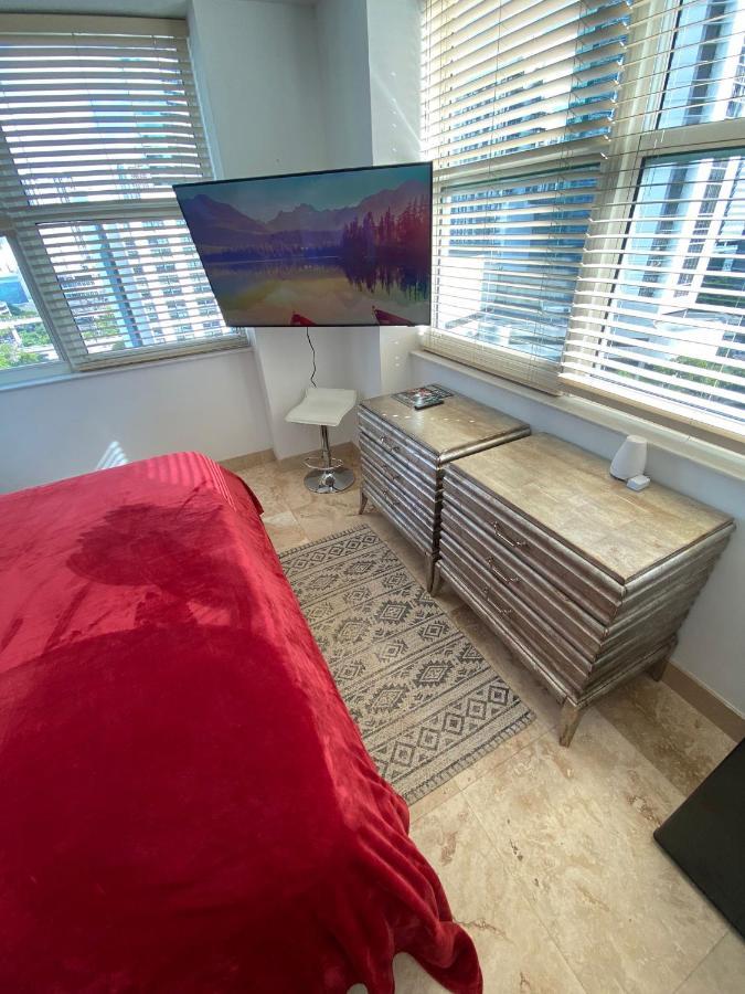 Comfortable Room In The Brickell City Center Area Майами Экстерьер фото